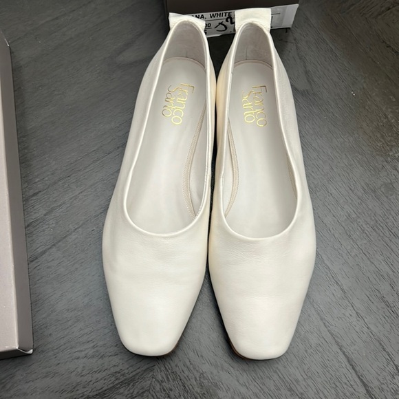 Franco Sarto Women's Vana Flat - Picture 5 of 11